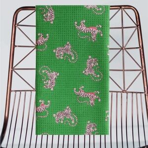 🆕💚💗🐅MICROFIBER TOWEL